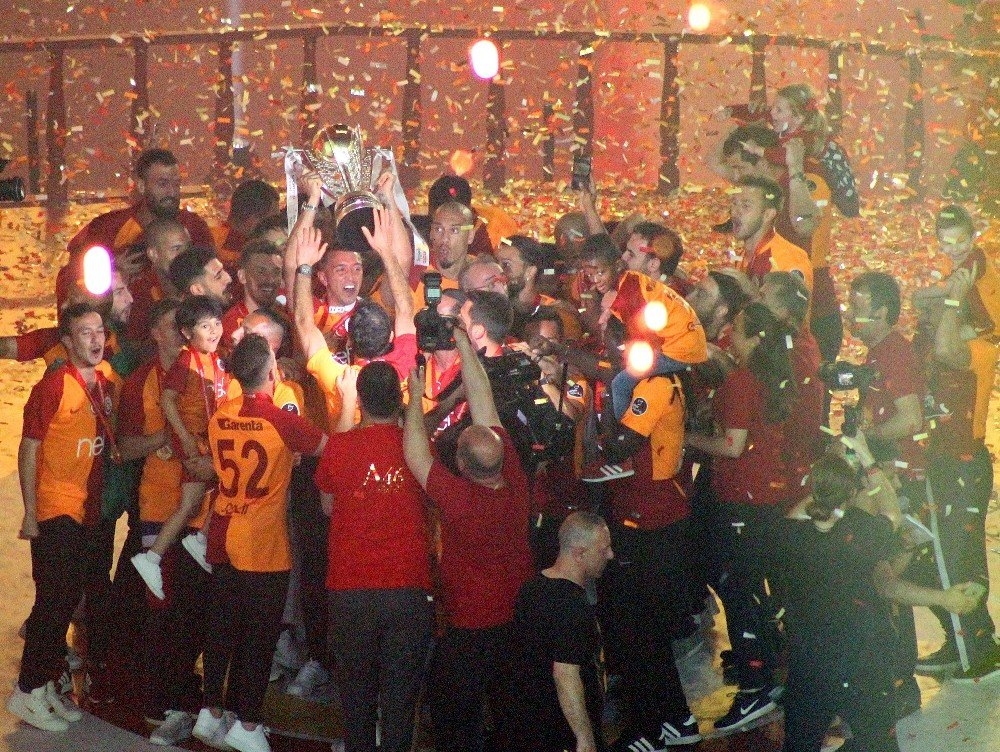 Şampiyon Galatasaray 25