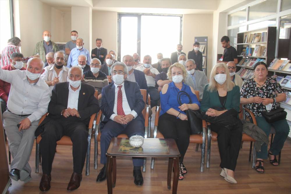 CHP'li Vekiller Kars'a Çıkarma Yaptı 4