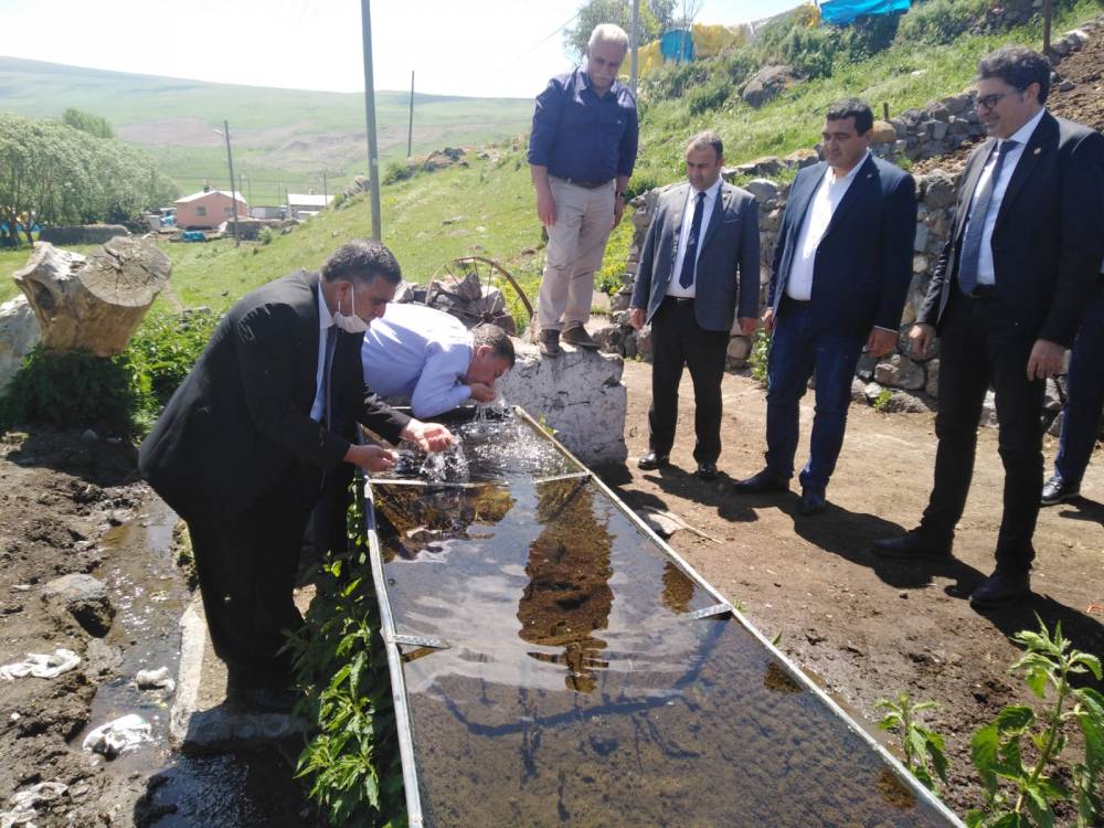 CHP'li Vekiller Kars'a Çıkarma Yaptı 47