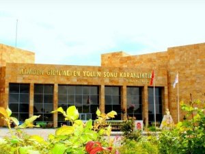 Tunceli Üniversitesi’nde 8 Kişi Açığa Alındı