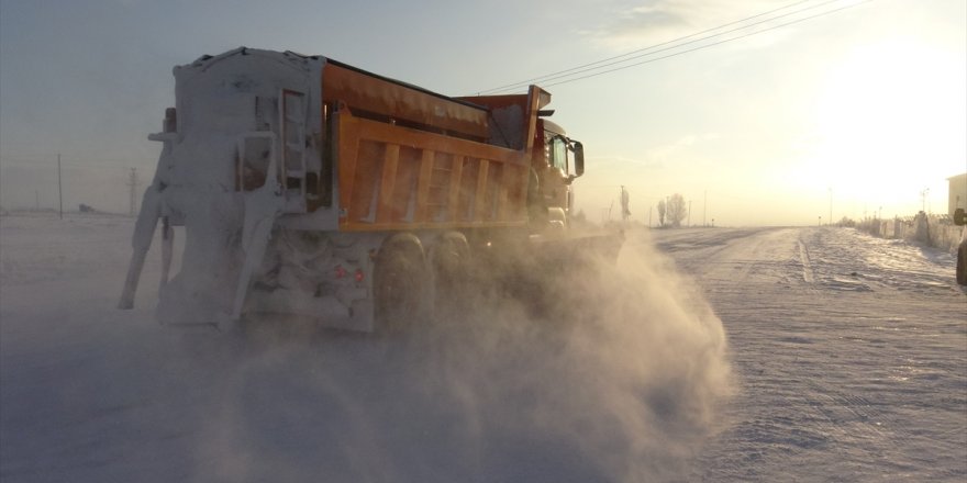 ‘Kars ve Bölge’de Ulaşıma Kar Engeli