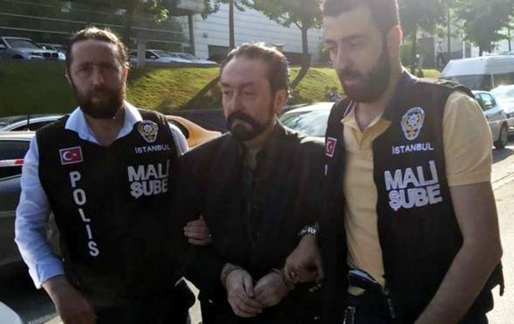 'Adnan Hoca' Grubuna Operasyon