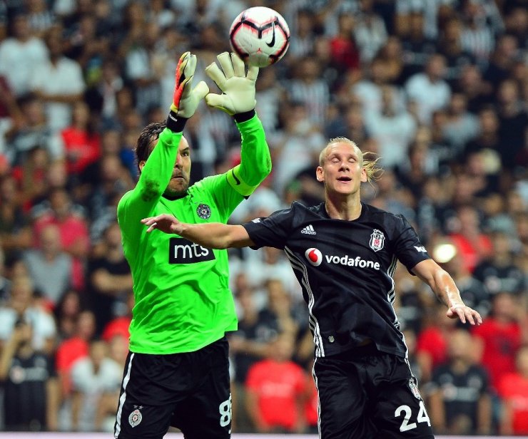 Beşiktaş, UEFA Avrupa Ligi Gruplarına Kaldı