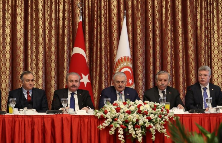 Yıldırım: Seçim Siyasi Faaliyet Değil