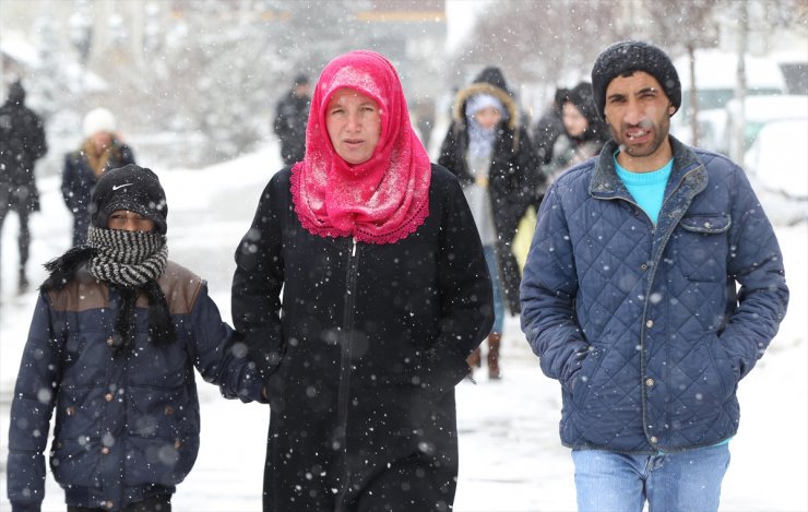 'Bölge'de Yoğun Kar Yağışı ve Tipi