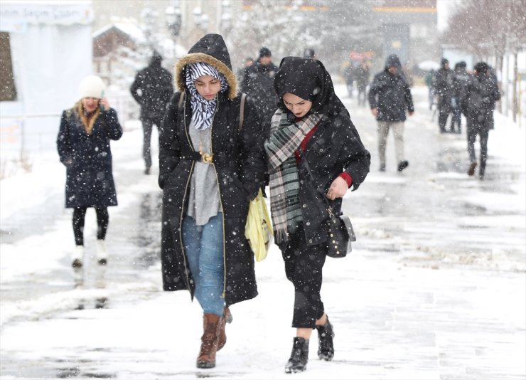 'Bölge'de Yoğun Kar Yağışı ve Tipi