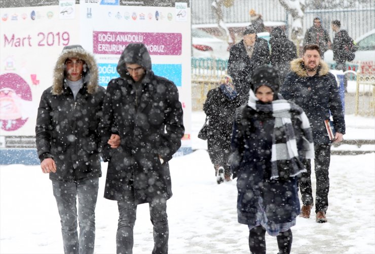 'Bölge'de Yoğun Kar Yağışı ve Tipi