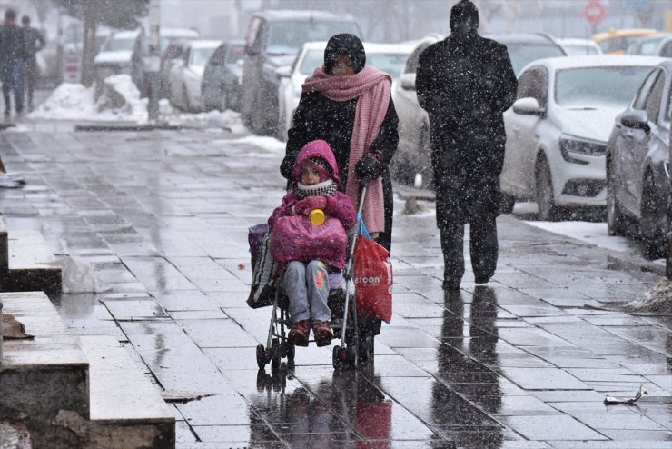 'Bölge'de Yoğun Kar Yağışı ve Tipi