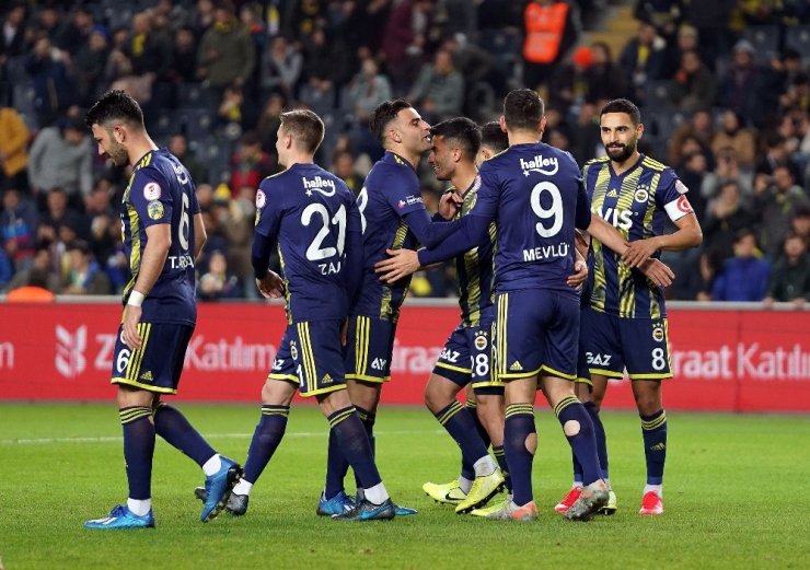 Fenerbahçe Kupada Yarı Finalde