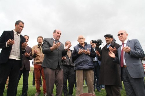 Kırmızı Benekli Alabalıklar Doğaya Salındı