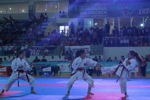 Palandöken Karate Turnuvası Açılış Töreni Yapıldı