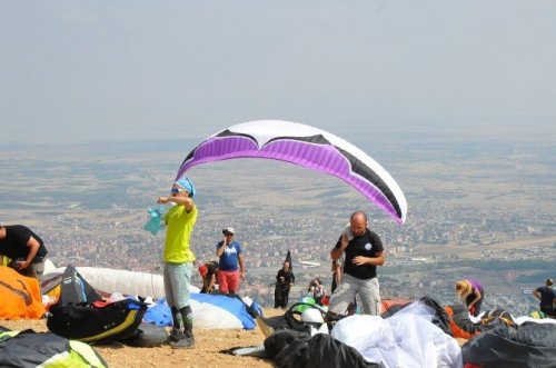 Xc Open Yamaç Paraşütü Şampiyonası Akşehir’de Başladı